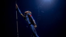 Milli yüzücü Şahika Ercümen 10 yıl sonra nefesini yine Gazze için tuttu